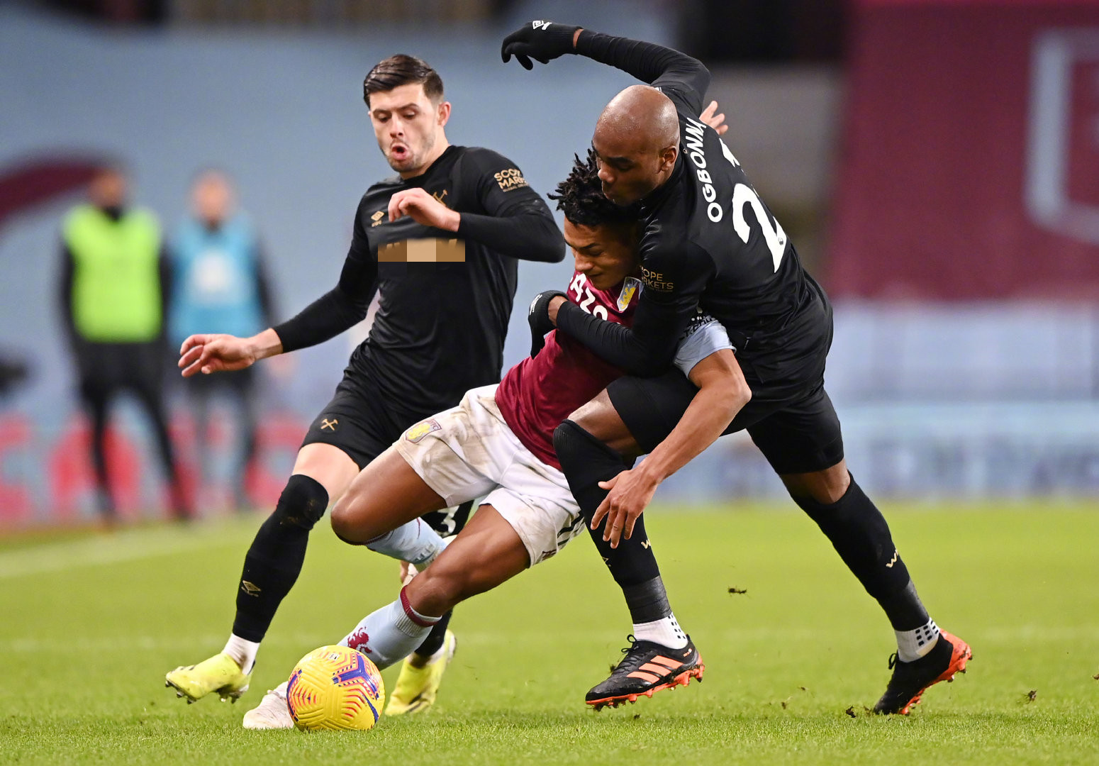 他成为名副 他成为名副