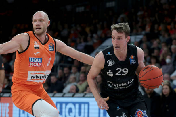 现了超强的 现了超强的